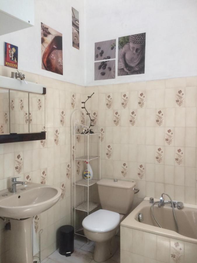 Appartement Sur Sommieres Jusqu'A 6 Personnes ภายนอก รูปภาพ